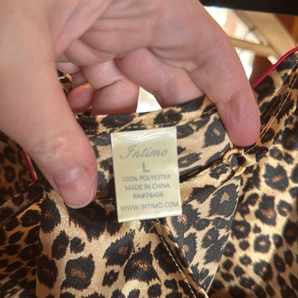 Intimo Cheetah Print w/ Hot Pink Piping and Bow Chemise Size Large - Picture 6 of 8